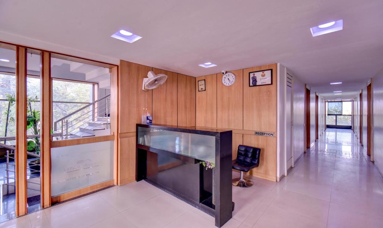 Treebo Admiral Suites New Usmanpura Aurangabad  Zewnętrze zdjęcie