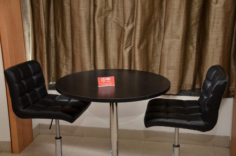 Treebo Admiral Suites New Usmanpura Aurangabad  Zewnętrze zdjęcie