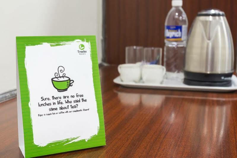 Treebo Admiral Suites New Usmanpura Aurangabad  Zewnętrze zdjęcie